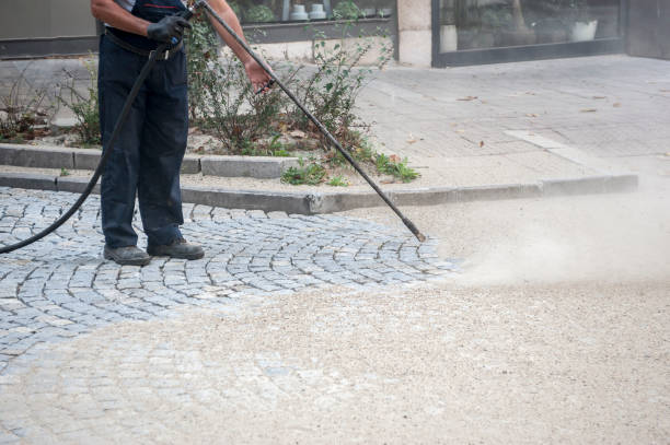 Best Roof Washing  in Bakersfield Country Clu, CA